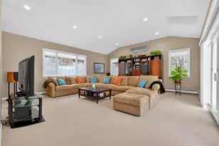 2213 Van Cortlandt Cir, Yorktown Heights, NY 10598 - Photo 13