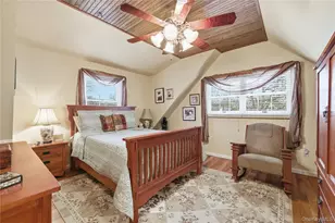 18 Gaylore Dr W, Amityville, NY 11701 - Photo 11