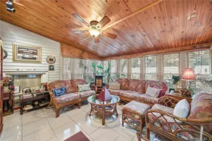 18 Gaylore Dr W, Amityville, NY 11701 - Photo 21