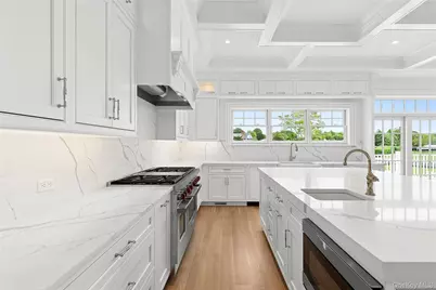 44 Club Lane, Remsenburg, NY 11960 - Photo 11