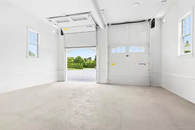 44 Club Lane, Remsenburg, NY 11960 - Photo 9