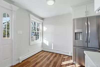 129 Lakeview Drive, Mastic Beach, NY 11951 - Photo 27