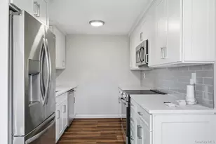 129 Lakeview Dr, Mastic Beach, NY 11951 - Photo 21