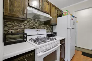 302 Commons Way, Fishkill, NY 12524 - Photo 15