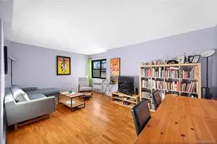 82-35 134th St, Briarwood, NY 11435 - Photo 3