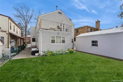 57-10 253rd Street, Little Neck, NY 11362 - Photo 25