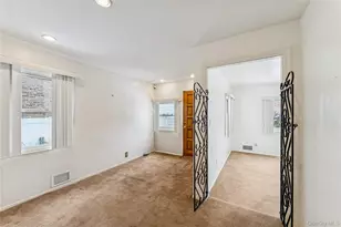 57-10 253rd St, Little Neck, NY 11362 - Photo 17