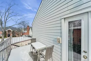 57-10 253rd St, Little Neck, NY 11362 - Photo 9