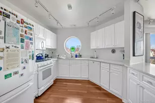 190 Schofield St, Bronx, NY 10464 - Photo 5