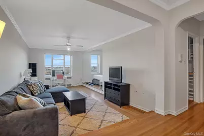 113-14 72nd Road #3D, Forest Hills, NY 11375 - Photo 5