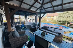 27 Henry Dr, Glen Cove, NY 11542 - Photo 19