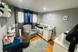 27 Henry Dr, Glen Cove, NY 11542 - Photo 17