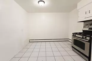 95-32 95th St, Ozone Park, NY 11416 - Photo 15