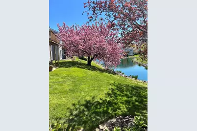 104 Lakebridge Drive N, Kings Park, NY 11754 - Photo 29