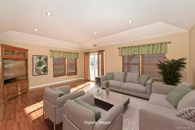 104 Lakebridge Drive N, Kings Park, NY 11754 - Photo 7