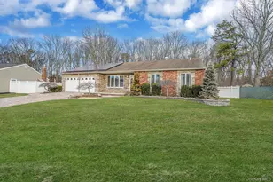 52 San Rafael Ave, Holbrook, NY 11741 - Photo 5