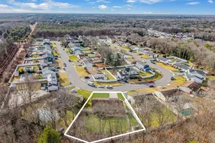 52 San Rafael Ave, Holbrook, NY 11741 - Photo 45