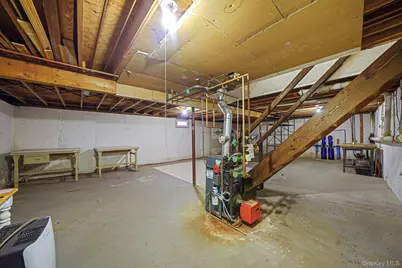 52 San Rafael Avenue, Holbrook, NY 11741 - Photo 41