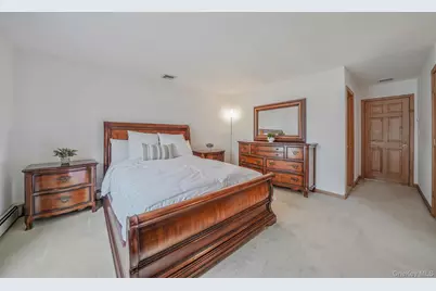 52 San Rafael Avenue, Holbrook, NY 11741 - Photo 23