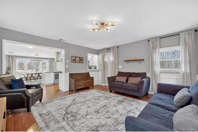 21 Russo Drive, Hopewell Junction, NY 12533 - Photo 15