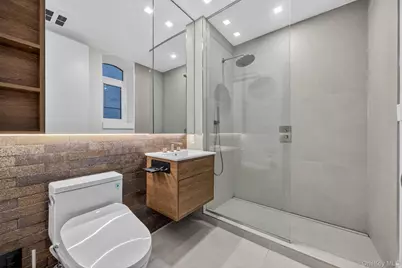 60 W 129th Street #409, New York, NY 10027 - Photo 9