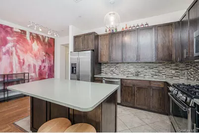 90 Bay Street Landing #8D, New York, NY 10301 - Photo 5