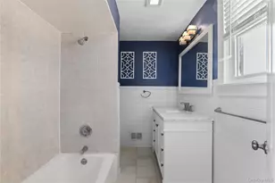 81 N Washington Ave, White Plains, NY 10603 - Photo 9