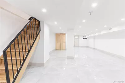 282 E 38th Street, Brooklyn, NY 11203 - Photo 13