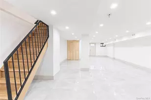 282 E 38th St, Brooklyn, NY 11203 - Photo 13