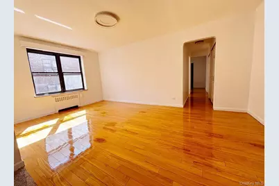44-25 Macnish Street #4A, Elmhurst, NY 11373 - Photo 3
