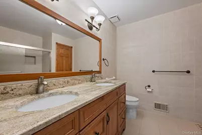 2 Cricket Club Drive, Roslyn, NY 11576 - Photo 19