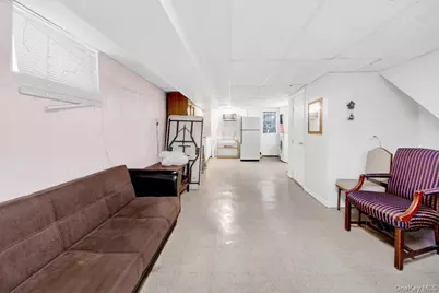1038 Pierce Avenue, Bronx, NY 10461 - Photo 25