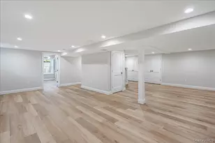 7 Yale St, Garden City, NY 11530 - Photo 35