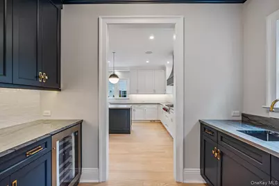 7 Yale Street, Garden City, NY 11530 - Photo 15