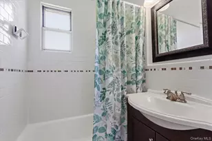 15 Bryant Crescent, White Plains, NY 10605 - Photo 17