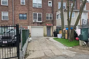 1159 Grenada Pl, Bronx, NY 10466 - Photo 3