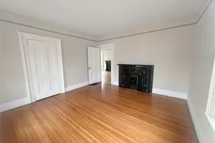 611 Main St, Greenport, NY 11944 - Photo 7