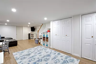 20 Salisbury Avenue, Garden City, NY 11530 - Photo 21