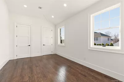 12 Lee Avenue, Albertson, NY 11507 - Photo 25