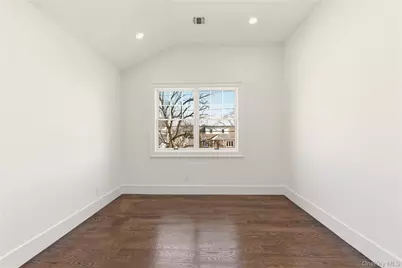 12 Lee Avenue, Albertson, NY 11507 - Photo 19