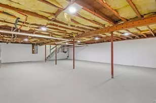 59 Nelson Rd, Selden, NY 11784 - Photo 11