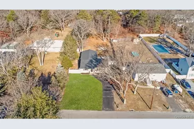 59 Nelson Road, Selden, NY 11784 - Photo 3