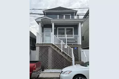 120 E 6th Road, Broad Channel, NY 11693 - Photo 1