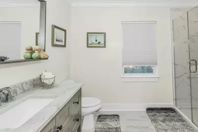 710 Breton Way #710, Glen Cove, NY 11542 - Photo 17