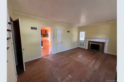 8 Ketewomoke Drive, Huntington, NY 11743 - Photo 5