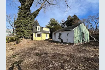 8 Ketewomoke Drive, Huntington, NY 11743 - Photo 3