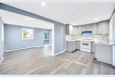 231 Elm Road W, Mastic Beach, NY 11951 - Photo 23