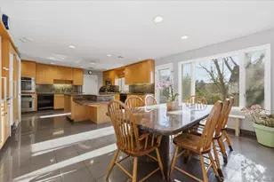 1495 Bay Blvd, Atlantic Beach, NY 11509 - Photo 17