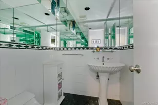 1495 Bay Blvd, Atlantic Beach, NY 11509 - Photo 33