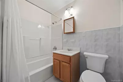 10 Pennyfield Ave Avenue #5C, Bronx, NY 10465 - Photo 19